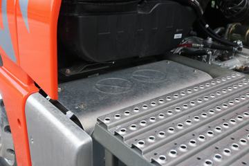 �й����� �ǵ¿�SITRAK G7�ؿ� ���˰� 460���� 6X4ǣ����ͼƬ