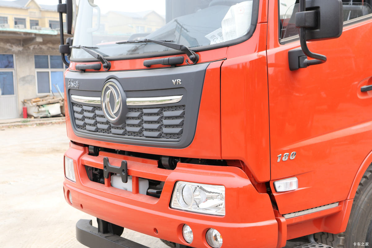 �������ó� ���VR 180���� 4X2 ƽ�����䳵(DFH5160TPBBX1JV)���