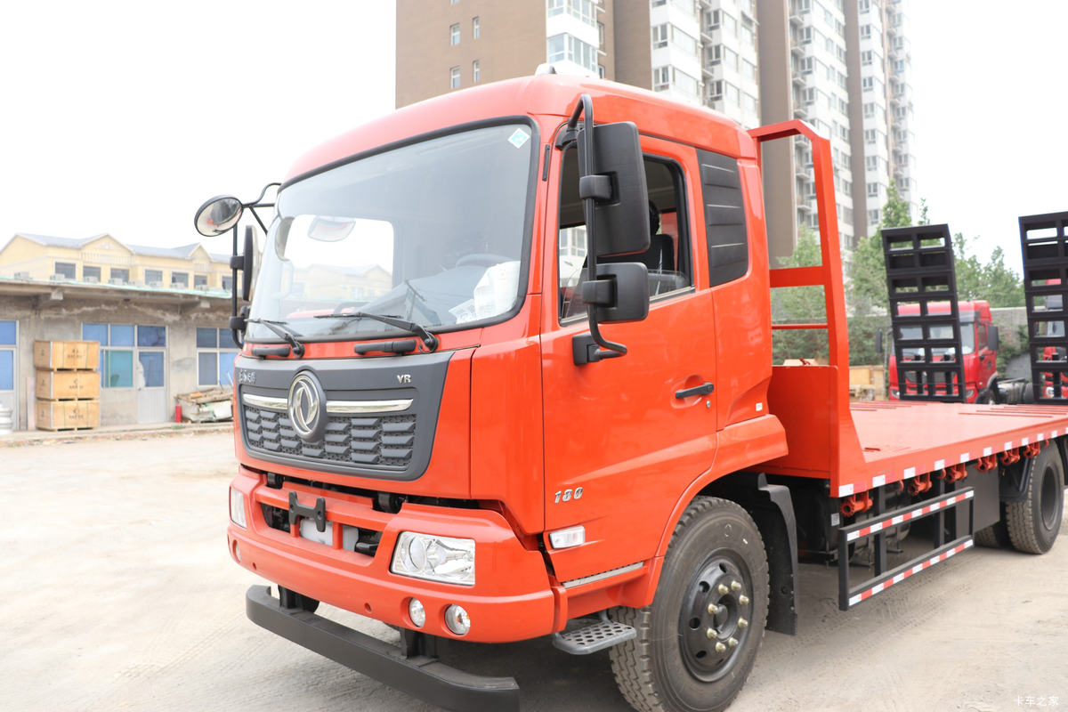 �������ó� ���VR 180���� 4X2 ƽ�����䳵(DFH5160TPBBX1JV)���