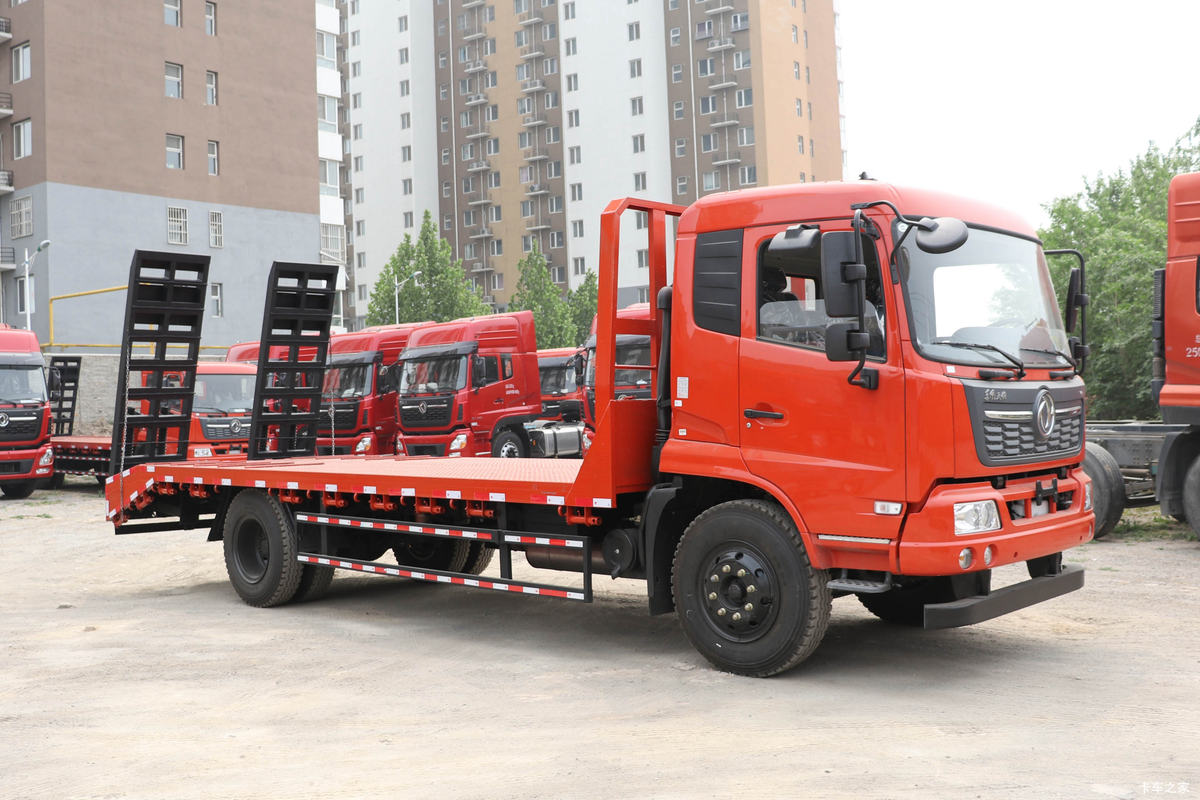 �������ó� ���VR 180���� 4X2 ƽ�����䳵(DFH5160TPBBX1JV)���