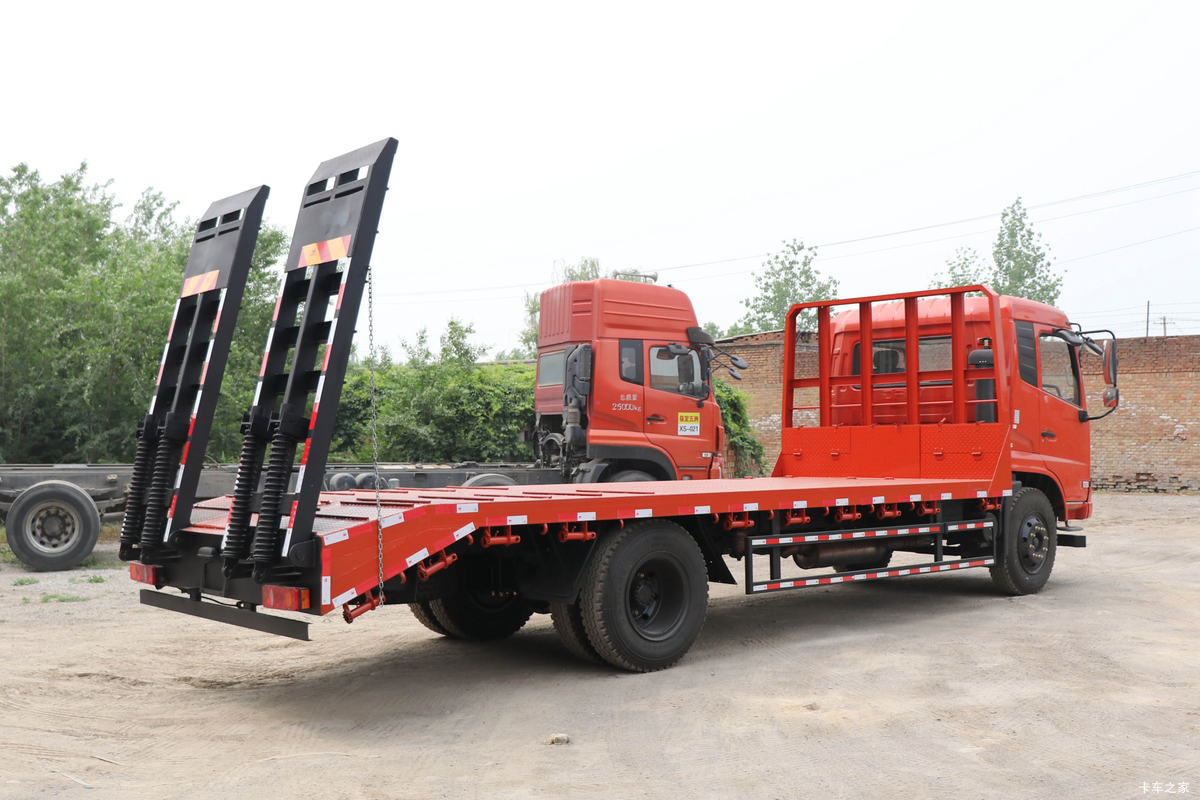 �������ó� ���VR 180���� 4X2 ƽ�����䳵(DFH5160TPBBX1JV)���