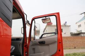 东风天锦VR&nbsp;平板运输车驾驶室图片