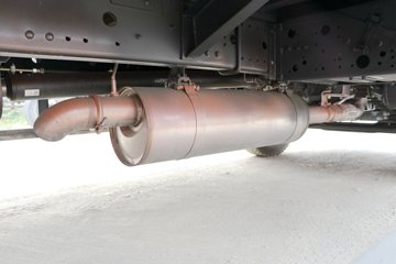 �������ó� ���VR 180���� 4X2 ƽ�����䳵ͼƬ