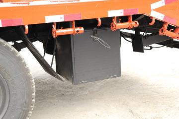 �������ó� ���VR 180���� 4X2 ƽ�����䳵ͼƬ