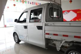 优劲&nbsp;载货车外观                                                图片