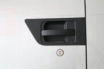 ���� �ž� ʵ���� 1.5L 116���� ���� 2.5��˫������΢��(����)(SQR1024H10)ͼƬ