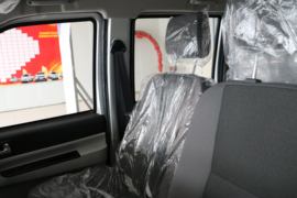 优劲&nbsp;载货车驾驶室                                               图片