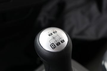 �������ó� ���KR 245���� 6X2 8.6����ʽ�ػ���(DFH5250XXYBXV)ͼƬ