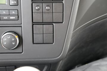 �������ó� ���KR 245���� 6X2 8.6����ʽ�ػ���(DFH5250XXYBXV)ͼƬ