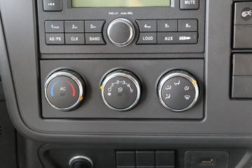 �������ó� ���KR 245���� 6X2 8.6����ʽ�ػ���(DFH5250XXYBXV)ͼƬ