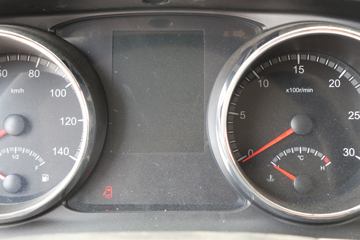 �������ó� ���KR 245���� 6X2 8.6����ʽ�ػ���(DFH5250XXYBXV)ͼƬ