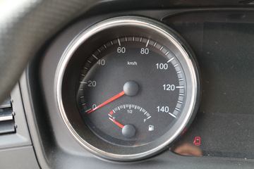 �������ó� ���KR 245���� 6X2 8.6����ʽ�ػ���(DFH5250XXYBXV)ͼƬ