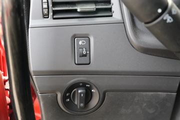 �������ó� ���KR 245���� 6X2 8.6����ʽ�ػ���(DFH5250XXYBXV)ͼƬ