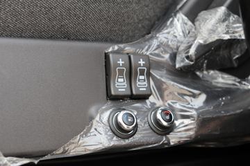 �������ó� ���KR 245���� 6X2 8.6����ʽ�ػ���(DFH5250XXYBXV)ͼƬ