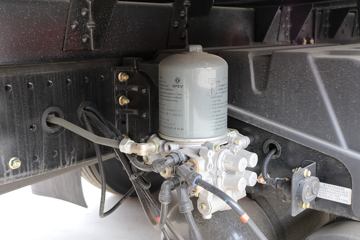 �������ó� ���KR 245���� 6X2 8.6����ʽ�ػ���ͼƬ