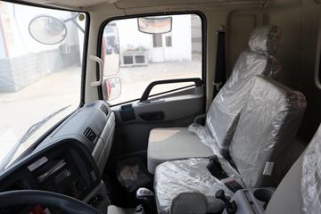 �������ó� ����ؿ� 310���� 8X4 6����ж��(DFH3310B2)ͼƬ