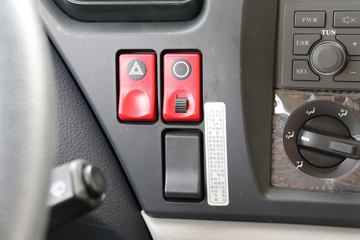 �������ó� ����ؿ� 310���� 8X4 6����ж��(DFH3310B2)ͼƬ