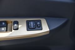 东风途逸 T5 1.6L 122马力 汽油 2.99米双排栏板小卡(国六)(EQ1031D16QC)