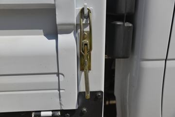 ����;�� T5 1.6L 122���� ���� 2.99��˫������С��(����)ͼƬ