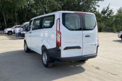 江铃汽车 新全顺 2020款 121马力 6座 短轴 2.0T柴油 低顶多功能商务车