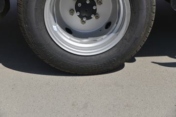 ����;�� T5 88���� 3.965�׵�������С��ͼƬ