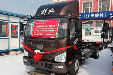 解放 J6F 160马力 4X2 5.4米冷藏车(CA5120XLCP40K2L4E5A84)