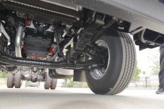 福田 欧航R系 210马力 4X2 6.8米载货车底盘(BJ1186VKPFK-A1)