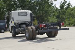 江铃 凯运强劲版 152马力 4X2 垃圾车底盘(JX1083TG26)