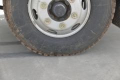 江铃 凯运强劲版 152马力 4X2 垃圾车底盘(JX1083TG26)