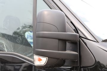 �Ͼ���ά�� ŷʤ 122���� 2.3T�ֶ� 5�� �Ͷ�����;���ó�ͼƬ