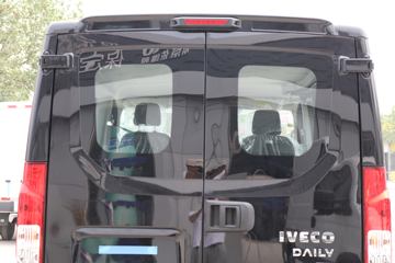 �Ͼ���ά�� ŷʤ 122���� 2.3T�ֶ� 5�� �Ͷ�����;���ó�ͼƬ