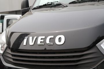 �Ͼ���ά�� ŷʤ 122���� 2.3T�ֶ� 5�� �Ͷ�����;���ó�ͼƬ