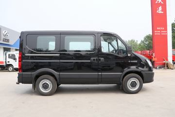 �Ͼ���ά�� ŷʤ 122���� 2.3T�ֶ� 5�� �Ͷ�����;���ó�ͼƬ