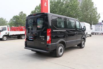 �Ͼ���ά�� ŷʤ 122���� 2.3T�ֶ� 5�� �Ͷ�����;���ó�ͼƬ