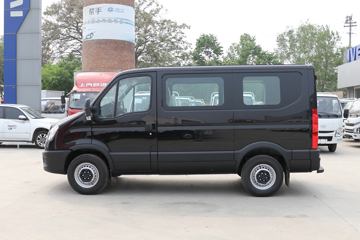 �Ͼ���ά�� ŷʤ 122���� 2.3T�ֶ� 5�� �Ͷ�����;���ó�ͼƬ