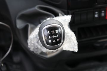 �Ͼ���ά�� ŷʤ 122���� 2.3T�ֶ� 5�� �Ͷ�����;���ó�ͼƬ