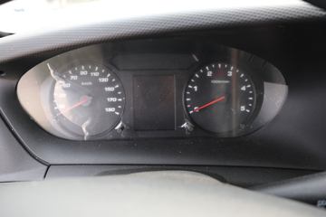 �Ͼ���ά�� ŷʤ 122���� 2.3T�ֶ� 5�� �Ͷ�����;���ó�ͼƬ