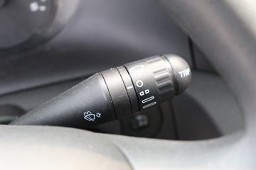 �Ͼ���ά�� ŷʤ 122���� 2.3T�ֶ� 5�� �Ͷ�����;���ó�ͼƬ