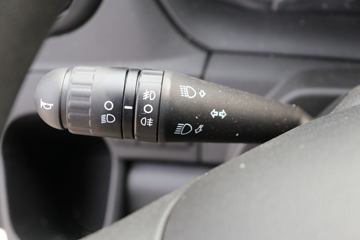 �Ͼ���ά�� ŷʤ 122���� 2.3T�ֶ� 5�� �Ͷ�����;���ó�ͼƬ