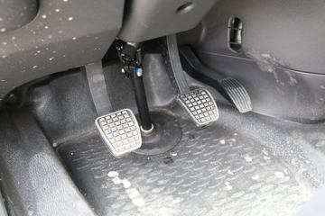 �Ͼ���ά�� ŷʤ 122���� 2.3T�ֶ� 5�� �Ͷ�����;���ó�ͼƬ