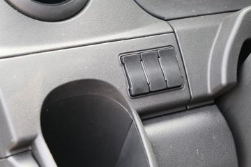 �Ͼ���ά�� ŷʤ 122���� 2.3T�ֶ� 5�� �Ͷ�����;���ó�ͼƬ