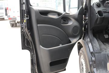 �Ͼ���ά�� ŷʤ 122���� 2.3T�ֶ� 5�� �Ͷ�����;���ó�ͼƬ