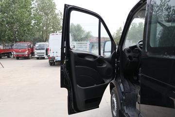 �Ͼ���ά�� ŷʤ 122���� 2.3T�ֶ� 5�� �Ͷ�����;���ó�ͼƬ