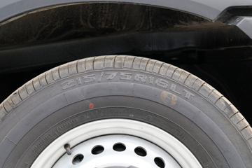 �Ͼ���ά�� ŷʤ 122���� 2.3T�ֶ� 5�� �Ͷ�����;���ó�ͼƬ