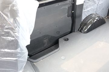 �Ͼ���ά�� ŷʤ 122���� 2.3T�ֶ� 5�� �Ͷ�����;���ó�ͼƬ