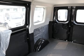 �Ͼ���ά�� ŷʤ 122���� 2.3T�ֶ� 5�� �Ͷ�����;���ó�ͼƬ