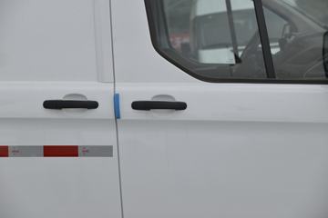 �������� ��ȫ˳ 2019�� 121���� 3�� ���� 2.0T���� �Ͷ���ջ���ͼƬ