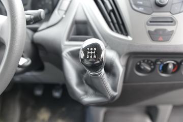 �������� ��ȫ˳ 2019�� 121���� 3�� ���� 2.0T���� �Ͷ���ջ���ͼƬ