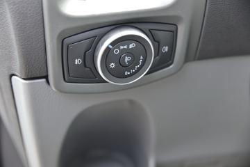 �������� ��ȫ˳ 2019�� 121���� 3�� ���� 2.0T���� �Ͷ���ջ���ͼƬ
