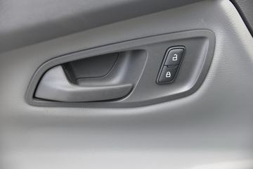 �������� ��ȫ˳ 2019�� 121���� 3�� ���� 2.0T���� �Ͷ���ջ���ͼƬ